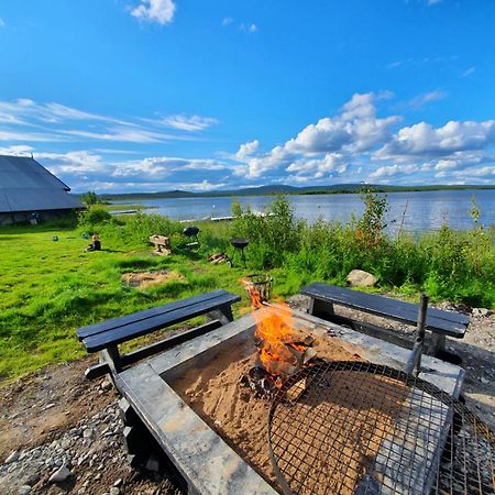 Camp Caroli Wooden Cabins Jukkasjärvi Esterno foto
