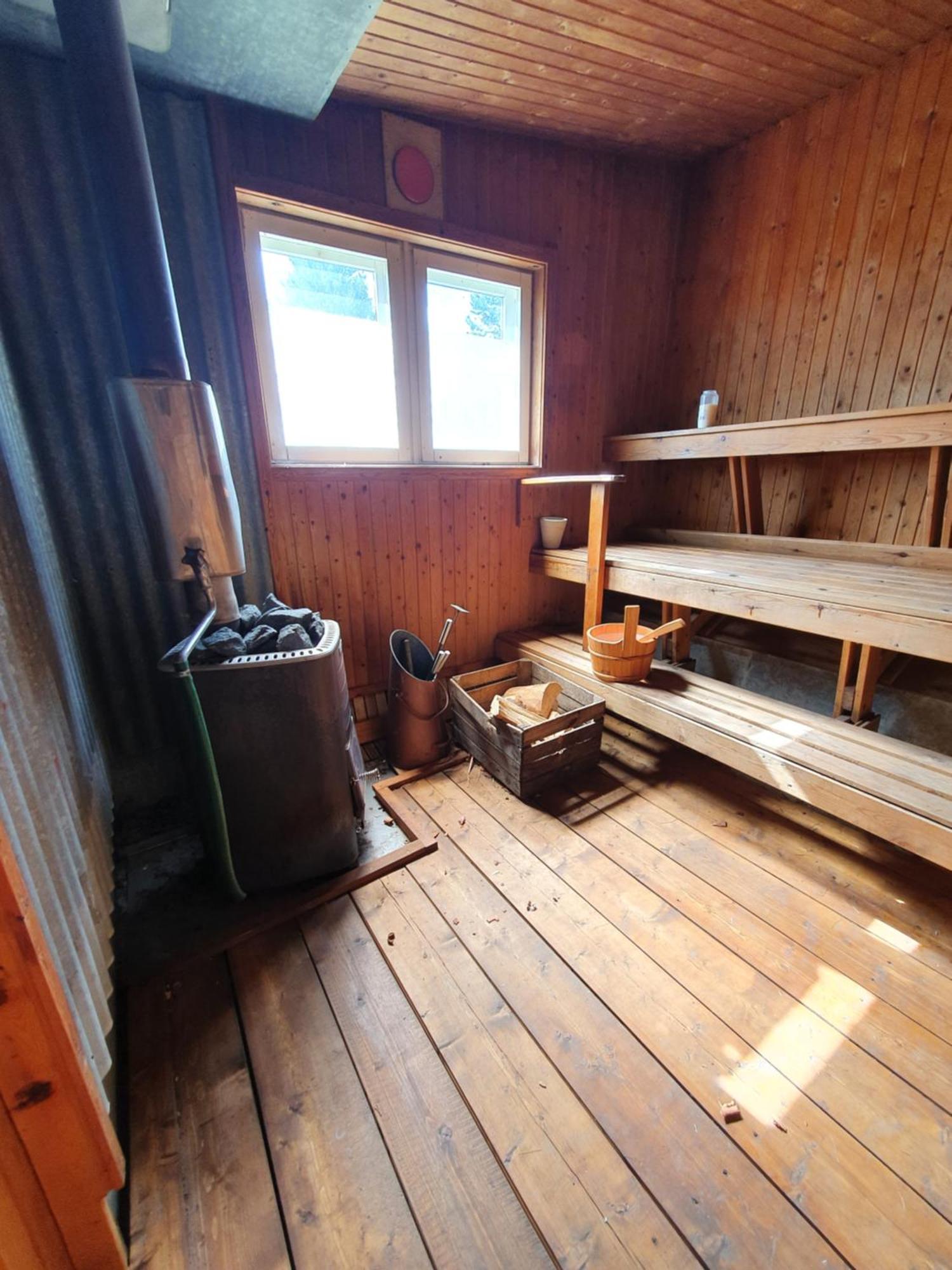 Camp Caroli Wooden Cabins Jukkasjärvi Esterno foto