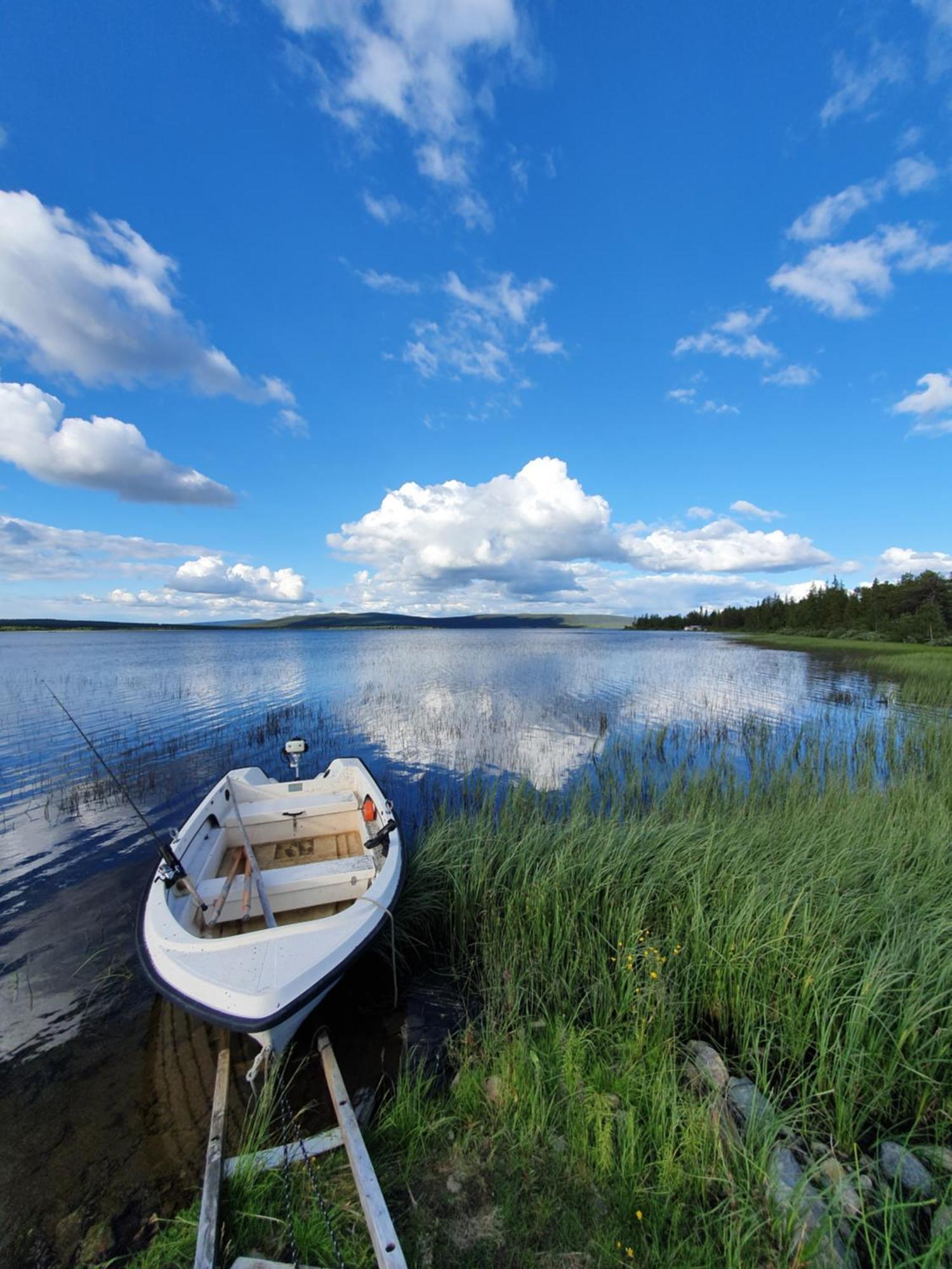 Camp Caroli Wooden Cabins Jukkasjärvi Esterno foto