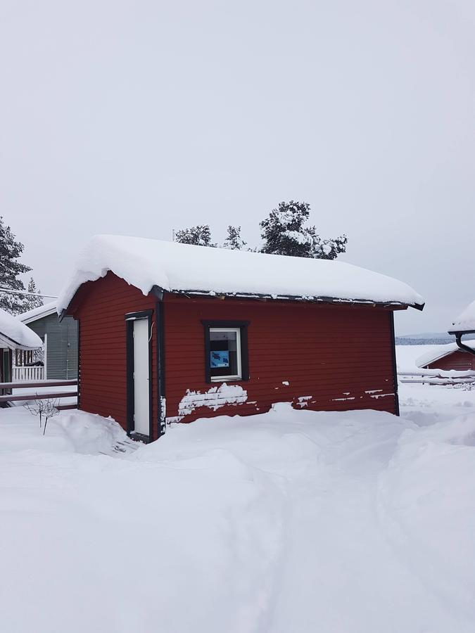 Camp Caroli Wooden Cabins Jukkasjärvi Esterno foto