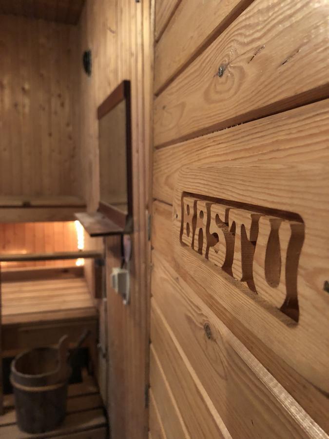 Camp Caroli Wooden Cabins Jukkasjärvi Esterno foto
