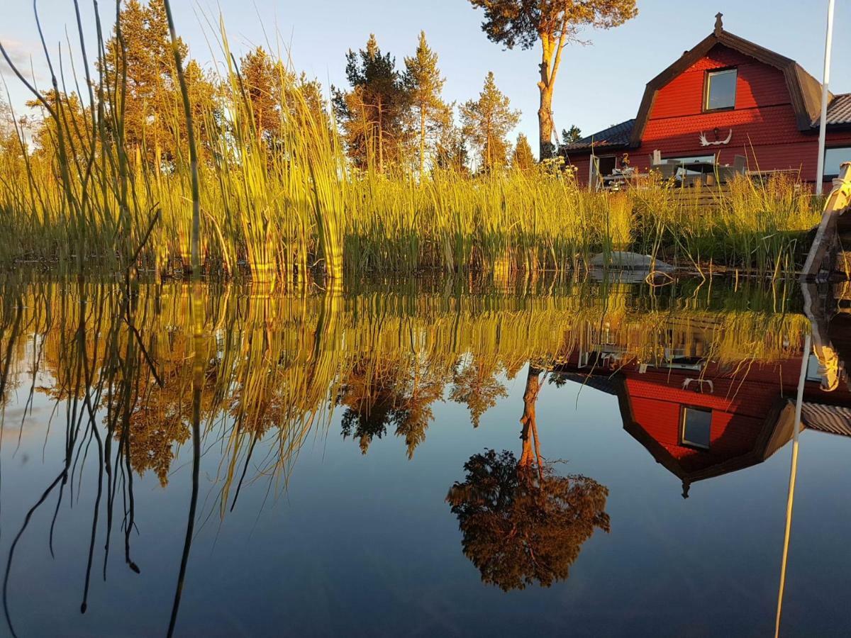 Camp Caroli Wooden Cabins Jukkasjärvi Esterno foto